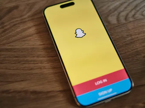 Snapchat Revamps Spotlight Rewards to Focus on Authentic Creators