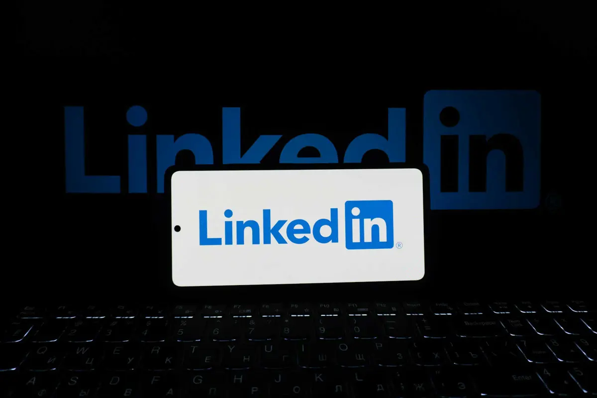 LinkedIn profile showing peer-backed verification for work and education experience