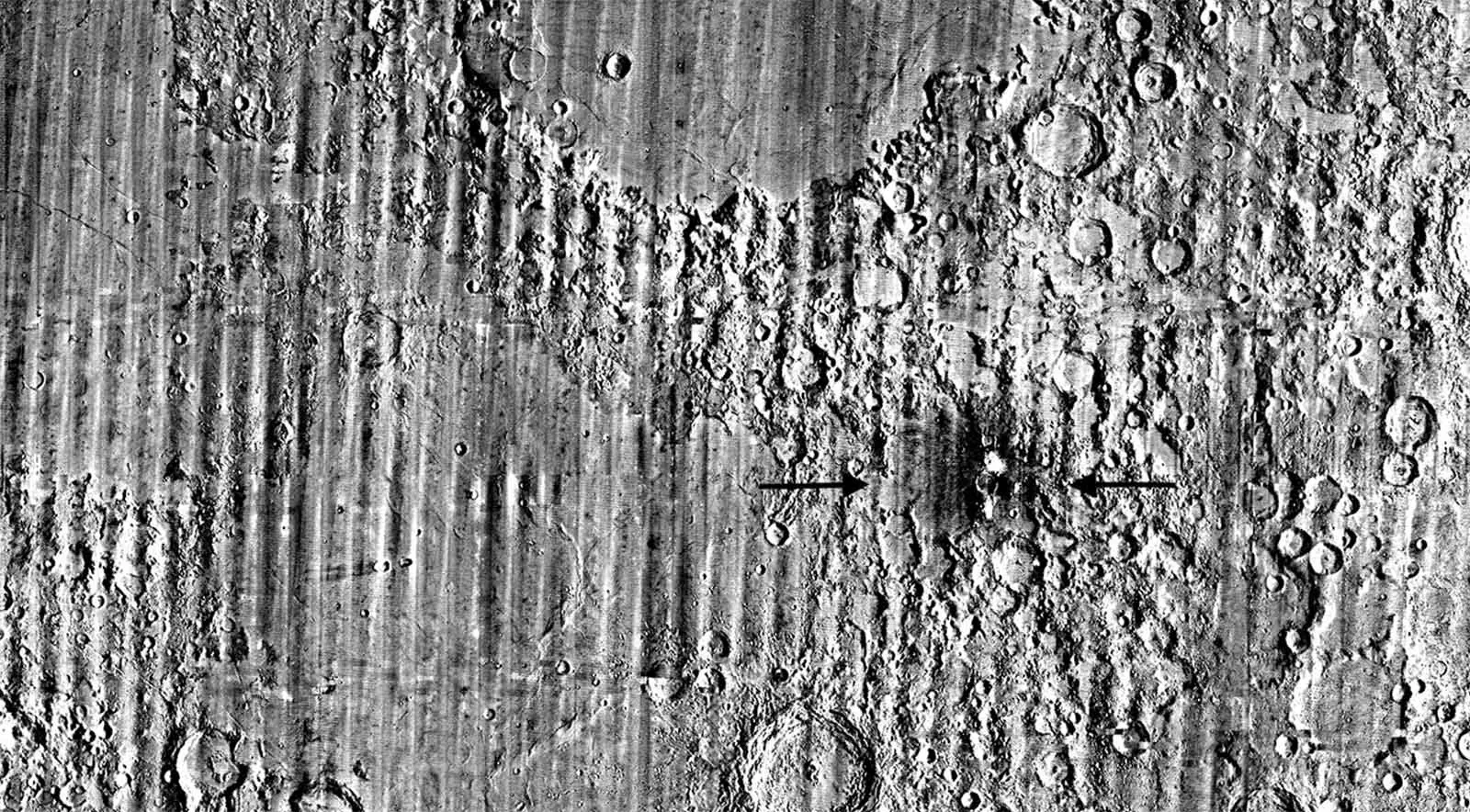 Lunar Reconnaissance Orbiter imagery showing the location of the newly formed McGetchin crater on the Moon
