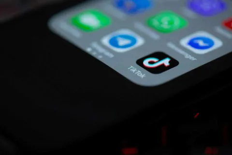 Tiktok Comments Voice Polls Carousel September 2026